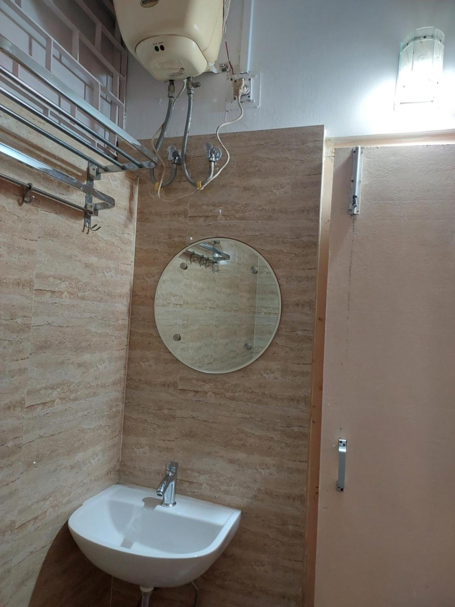 Riverview Guest House 구와하티 외부 사진