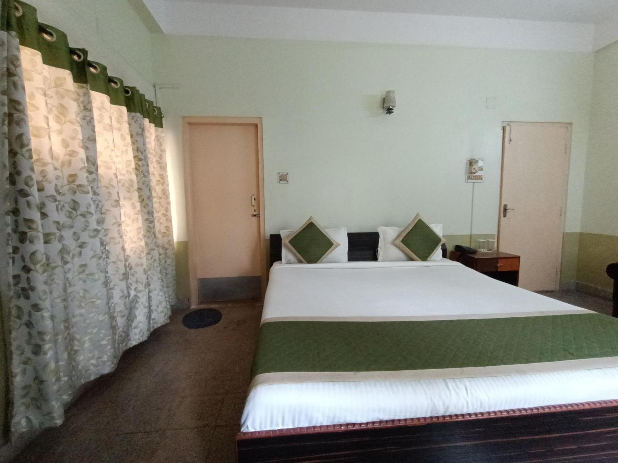 Riverview Guest House 구와하티 외부 사진